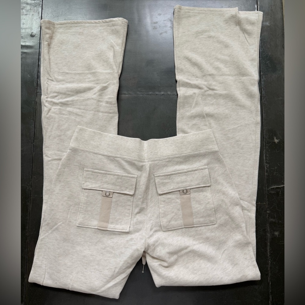 Victoria’s Secret Women’s Lounge Pants - Picture 3 of 6